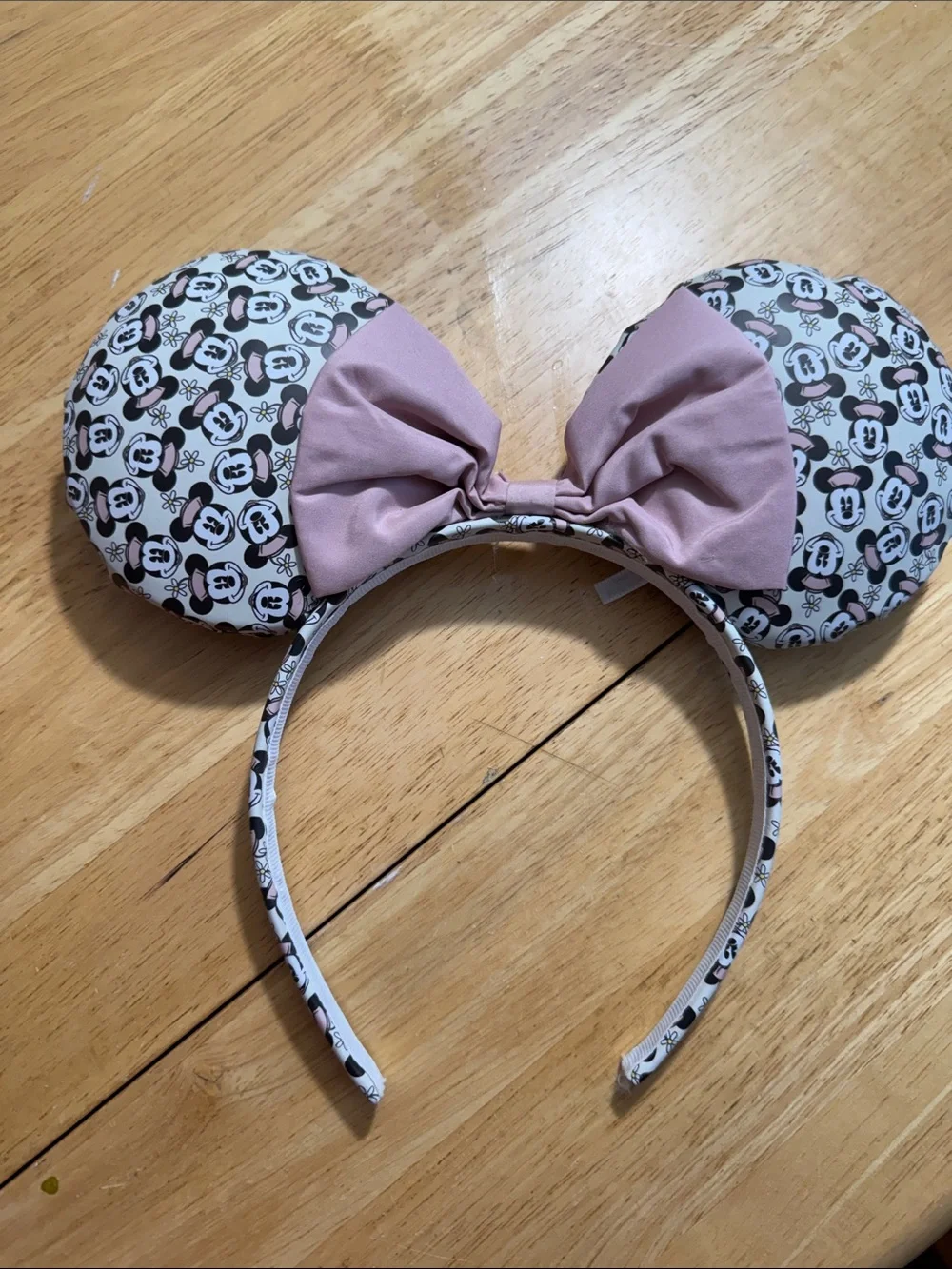 Disney set minnie